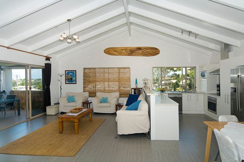 4 Culla Culla Street, BATTERY HILL QLD 4551, Battery Hill - Thumbnail 2