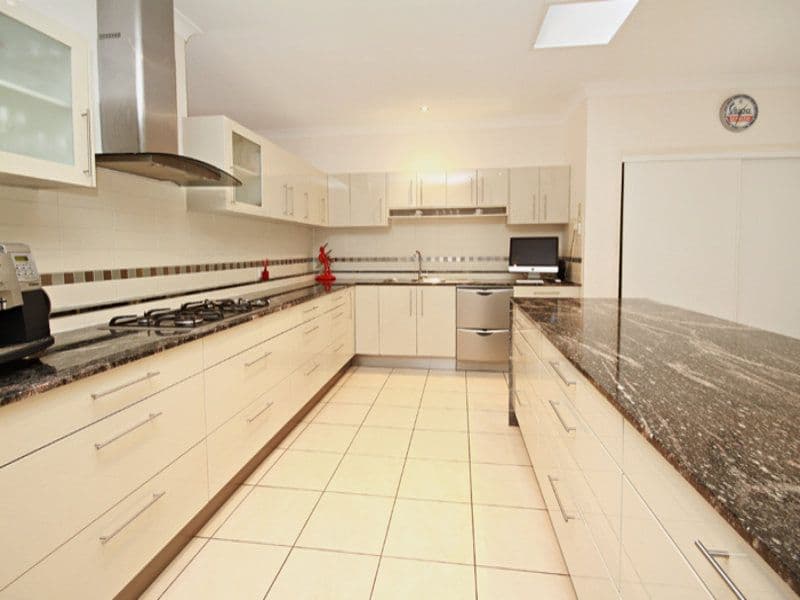 49 Yorlambu Parade Maroochydore QLD, Maroochydore - Thumbnail 2