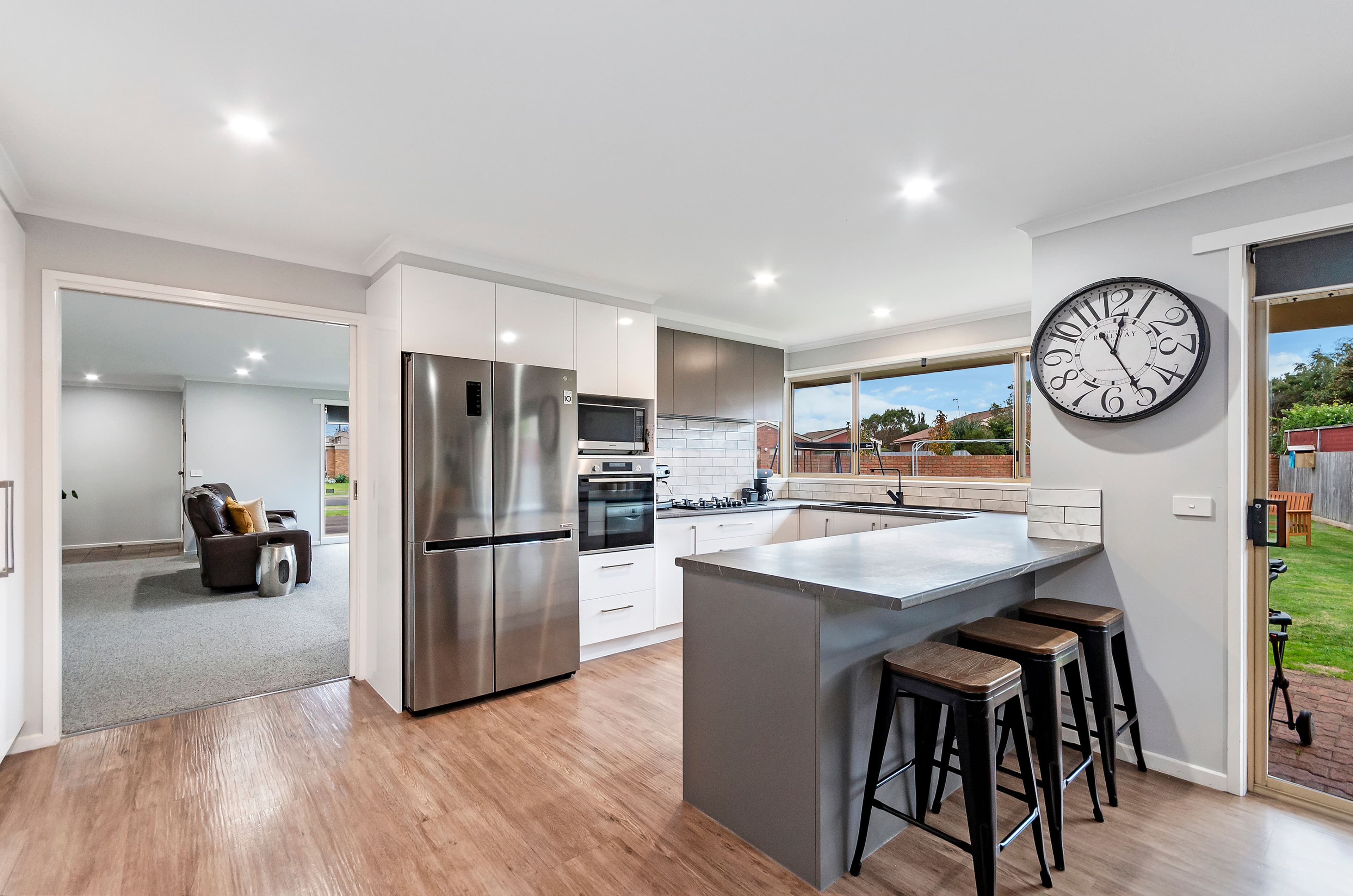 9 Curtin Court, Warrnambool VIC 3280, Warrnambool - Thumbnail 3