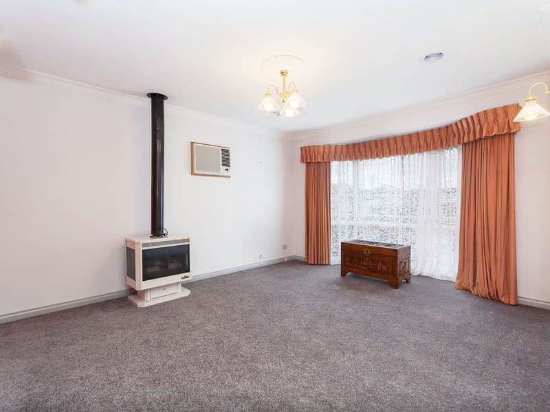 3 Nursery Court, DINGLEY VILLAGE VIC 3172, Dingley Village - Thumbnail 2