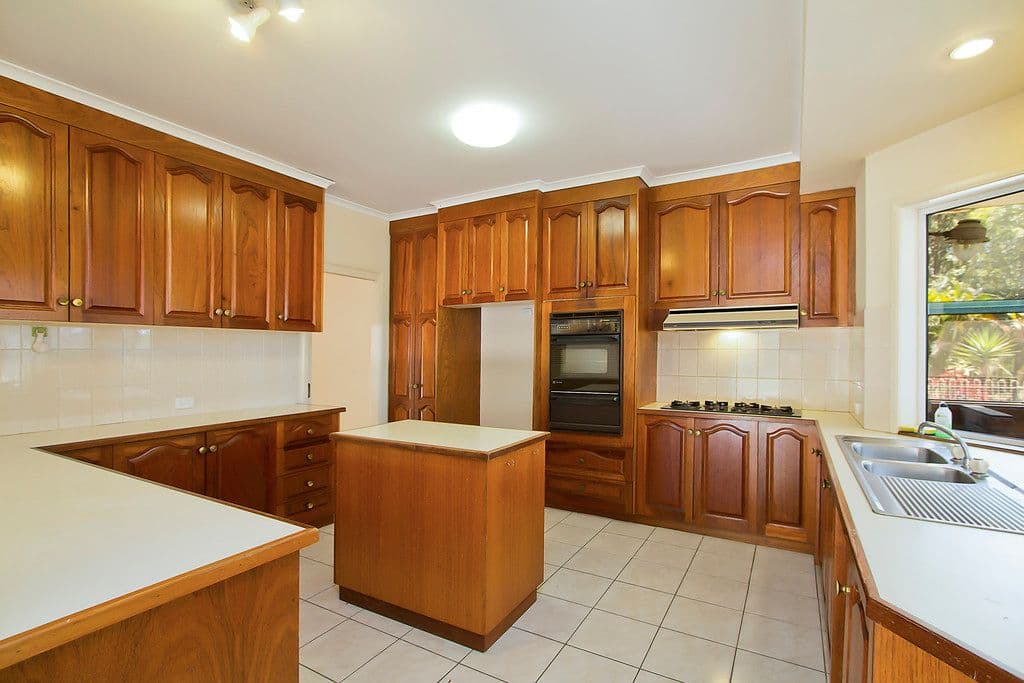 31 Coorumbene Court, TALLAI QLD 4213, Tallai - Image 1