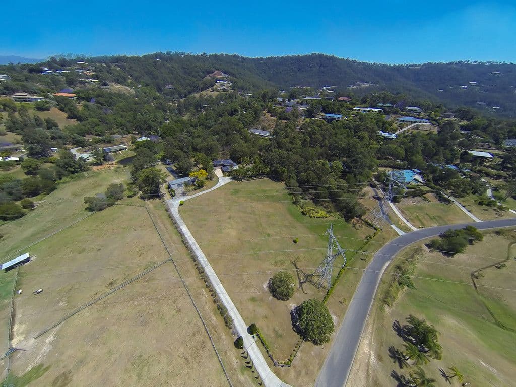 31 Coorumbene Court, TALLAI QLD 4213, Tallai - Thumbnail 4