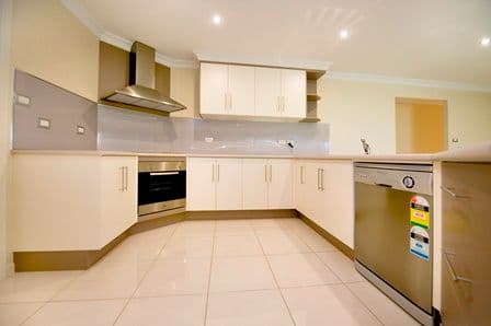 86 Springfield Drive, Norman Gardens QLD 4701, Norman Gardens - Thumbnail 2