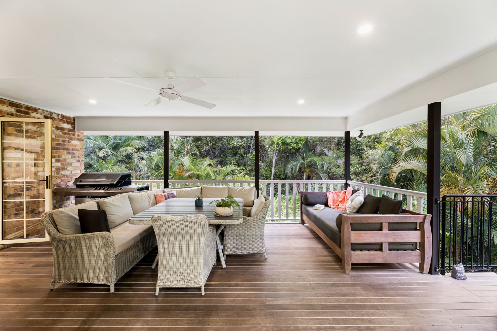 20 Kingfisher Place, Chapel Hill QLD 4069, Chapel Hill - Thumbnail 2