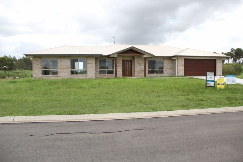 Lot 8 Clearview Way, Yengarie QLD 4650, Yengarie - Thumbnail 2