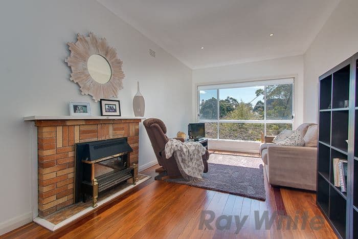8 Hallvert Crescent, Charlestown NSW 2290, Charlestown - Thumbnail 6
