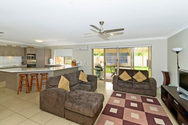 8 Mary Bale Drive, TALLEBUDGERA QLD 4228, Tallebudgera - Thumbnail 4