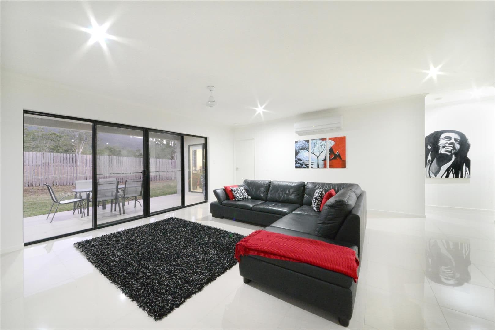 57 Endeavour Circuit, CANNON VALLEY QLD 4800, Cannon Valley - Thumbnail 2