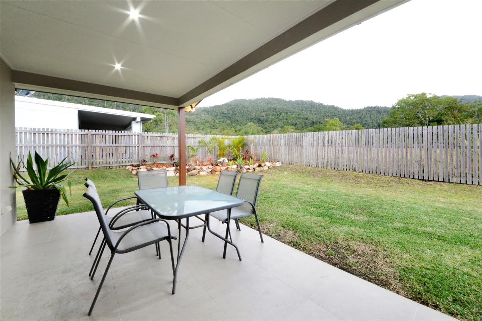 57 Endeavour Circuit, CANNON VALLEY QLD 4800, Cannon Valley - Thumbnail 4