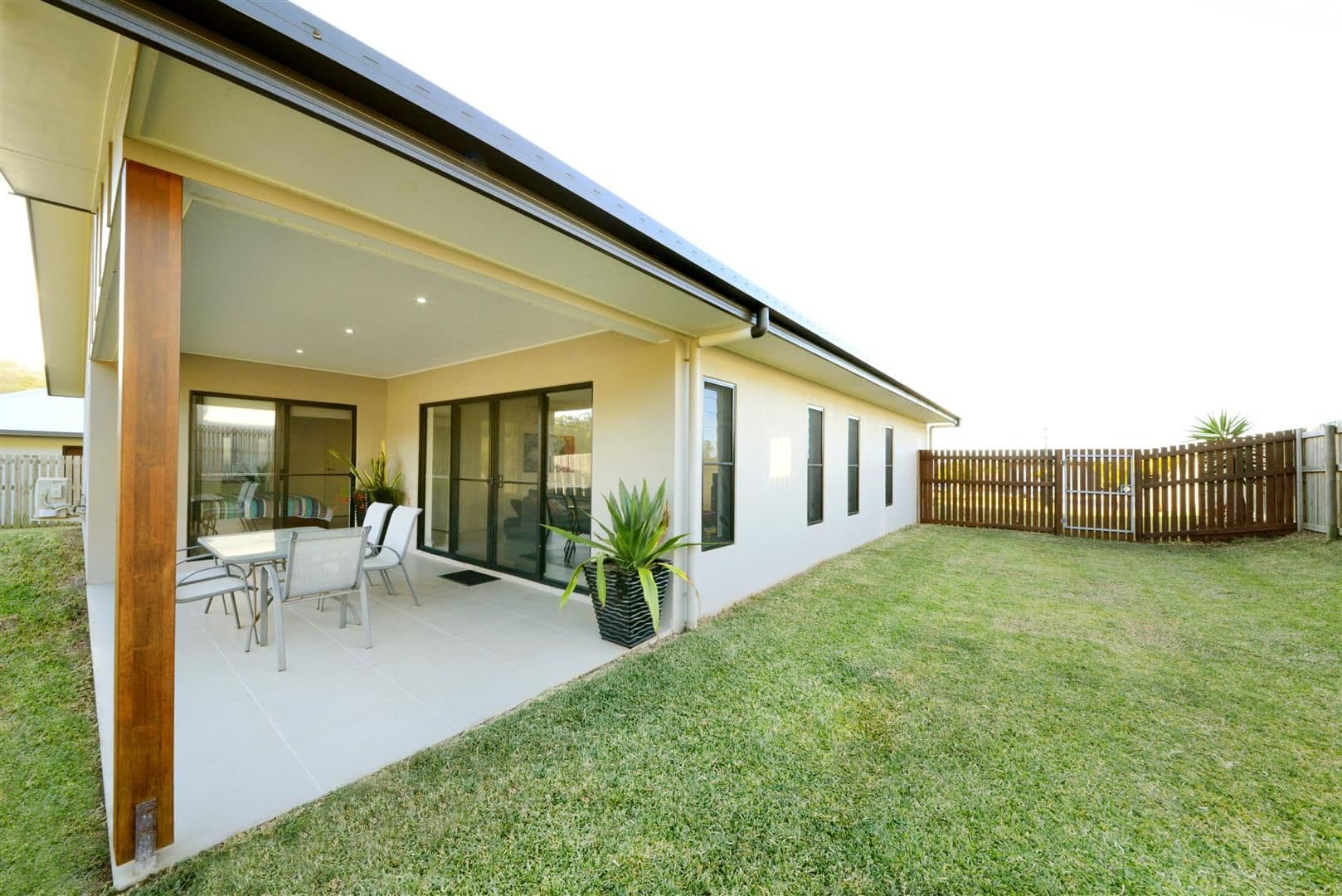 57 Endeavour Circuit, CANNON VALLEY QLD 4800, Cannon Valley - Thumbnail 6