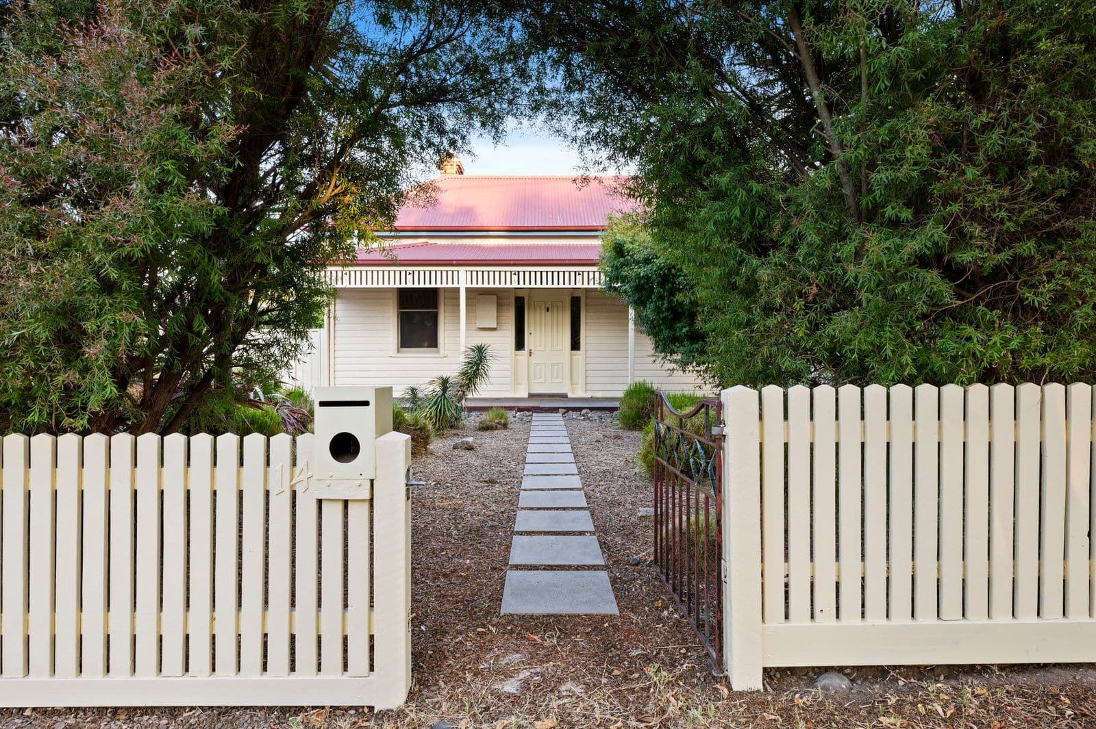14 The Parade, Mansfield VIC 3722, Mansfield - Image 1