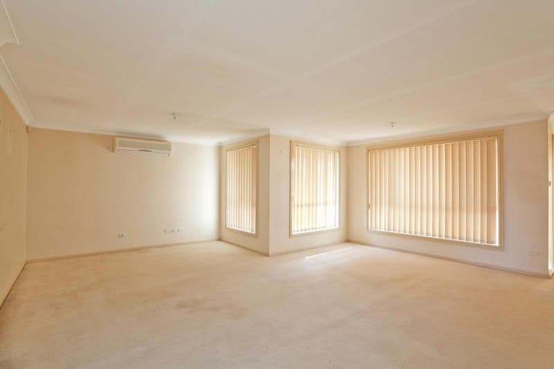 15 Warfield Place, CECIL HILLS NSW 2171, Cecil Hills - Thumbnail 4