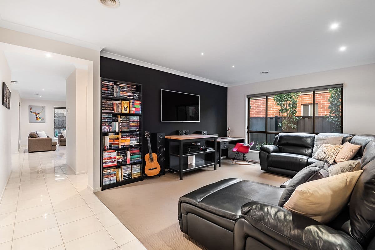 496 Grand Boulevard, Craigieburn VIC 3064, Craigieburn - Thumbnail 4