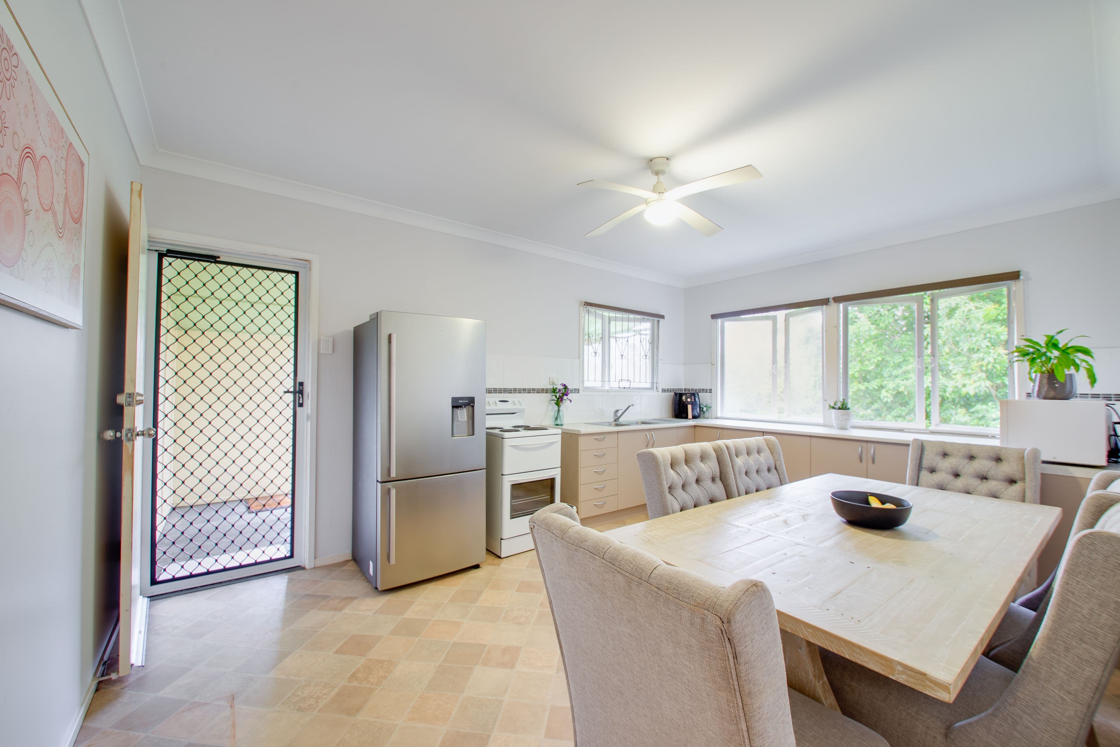 10 Gledson Street, North Booval QLD 4304, North Booval - Thumbnail 7