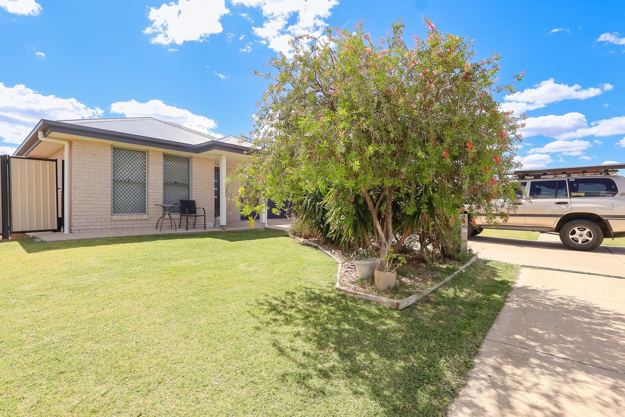 106 Taylor Street, Roma QLD 4455, Roma - Thumbnail 2