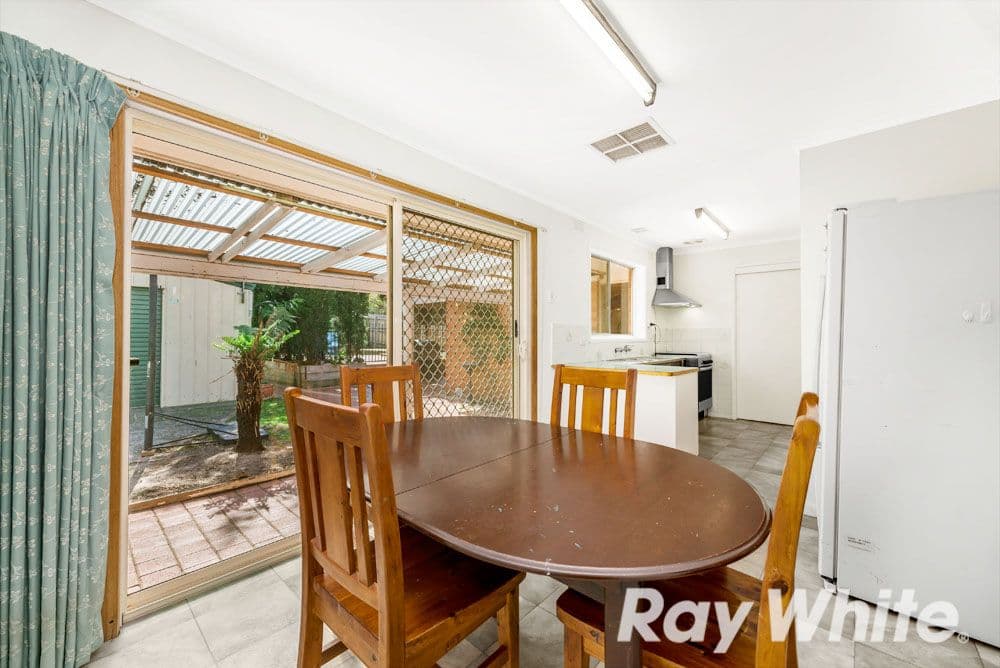 42 Lynn Drive, Ferntree Gully VIC 3156, Ferntree Gully - Thumbnail 3