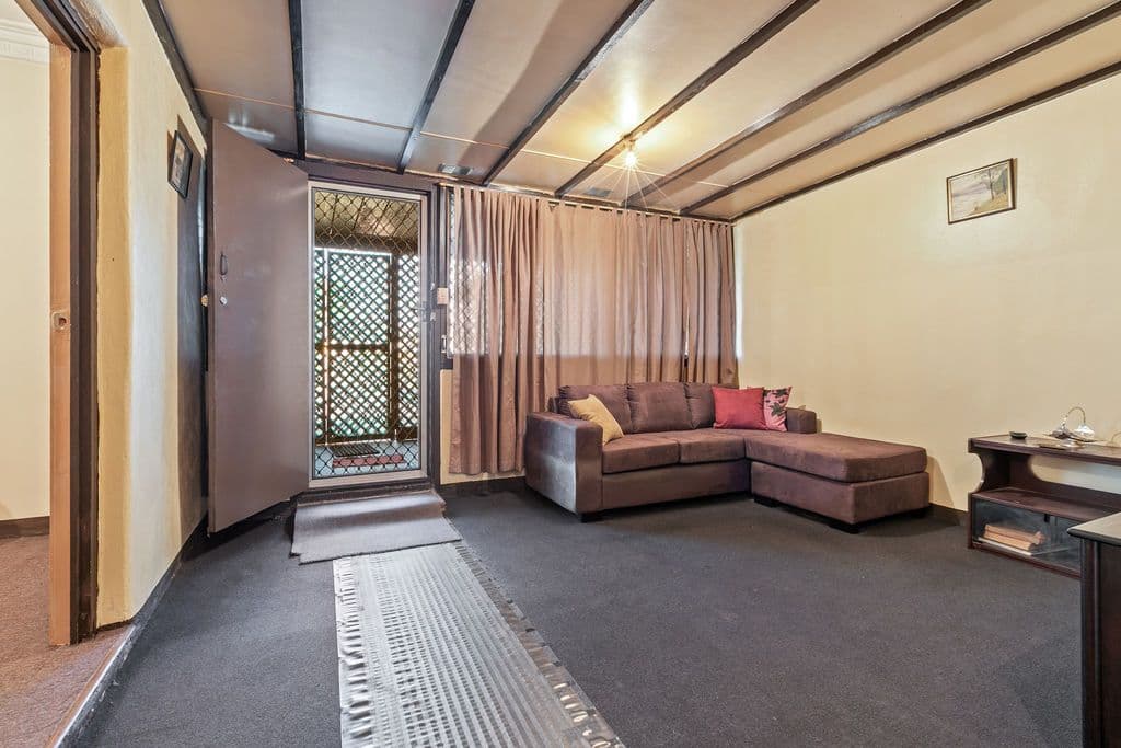 139 Granard Road, Rocklea QLD 4106, Rocklea - Thumbnail 2