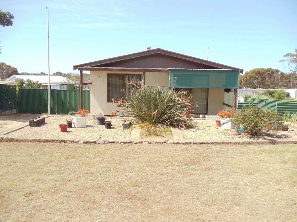 5 Main Coast Road, ARDROSSAN SA 5571, Ardrossan - Thumbnail 2