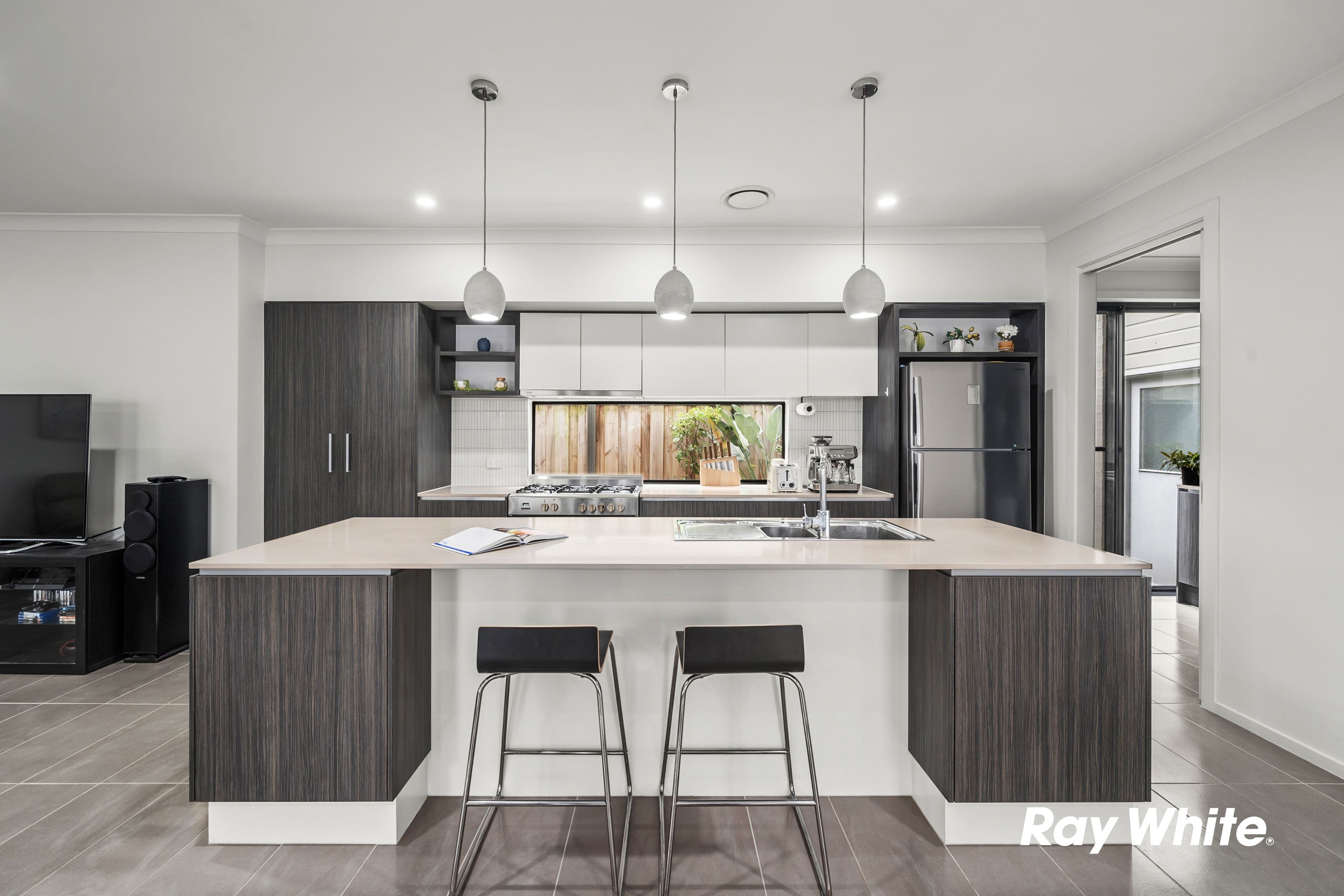 44 Fairwater Boulevard, Blacktown NSW 2148, Blacktown - Thumbnail 4