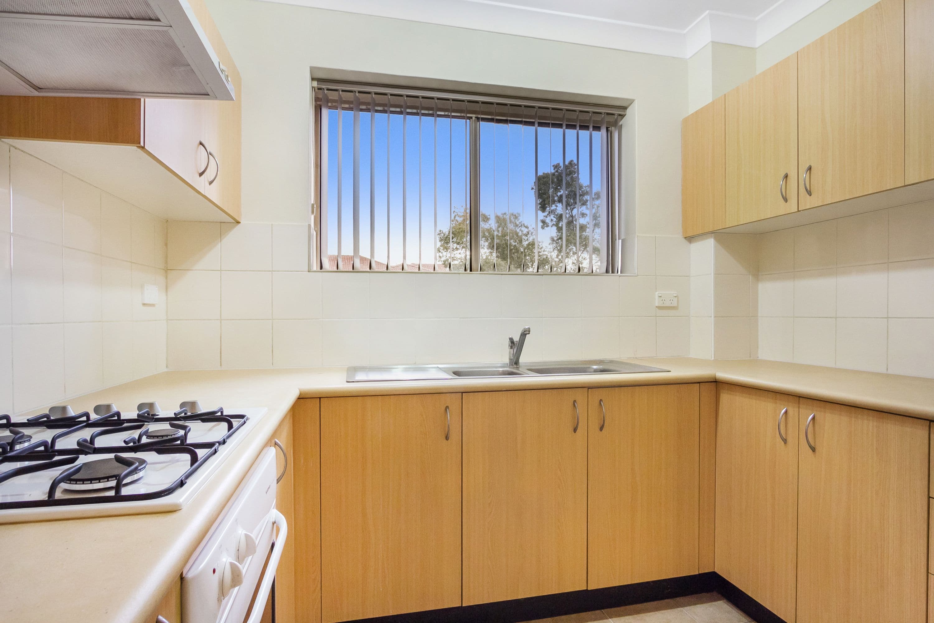 2-4 Fourth Avenue, Blacktown NSW 2148, Blacktown - Thumbnail 2