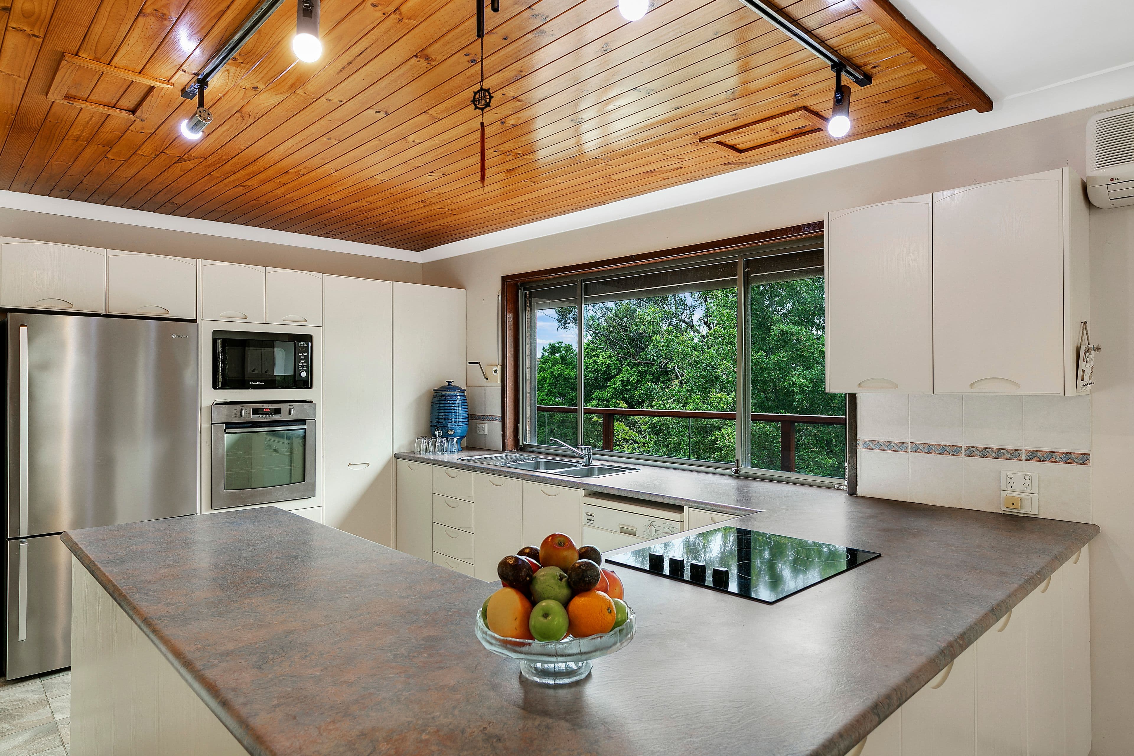 25 Rickard Street, Bateau Bay - Thumbnail 2