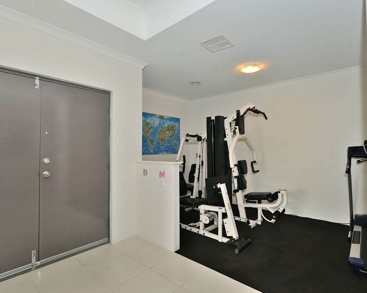 15 Tenterden Way, BALDIVIS WA 6171, Baldivis - Thumbnail 4