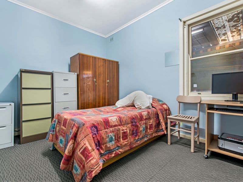 8 Cypress Street, Campbelltown SA 5074, Campbelltown - Thumbnail 6