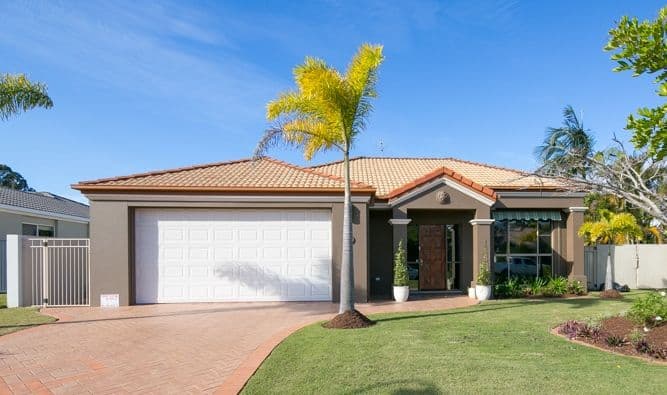 7 Shoreham Chase, ARUNDEL QLD 4214, Arundel - Thumbnail 2