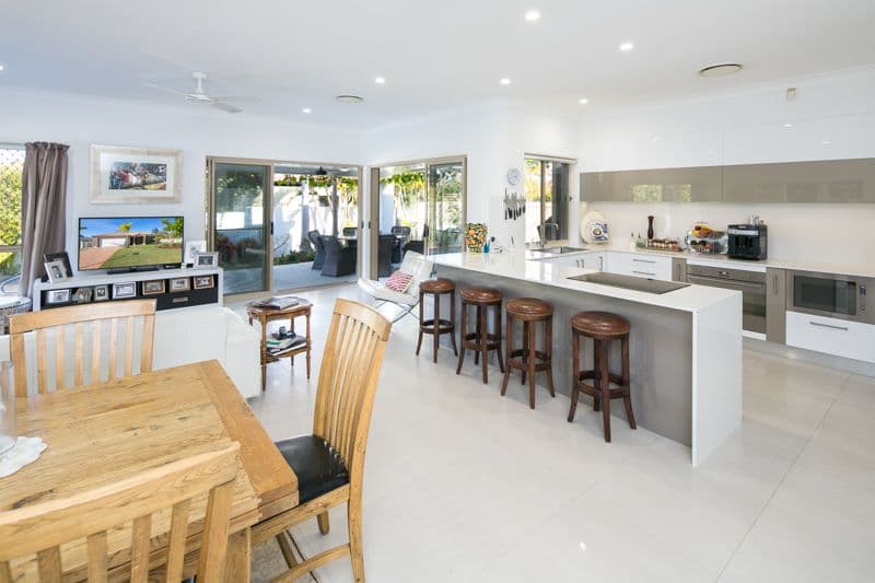 7 Shoreham Chase, ARUNDEL QLD 4214, Arundel - Thumbnail 4