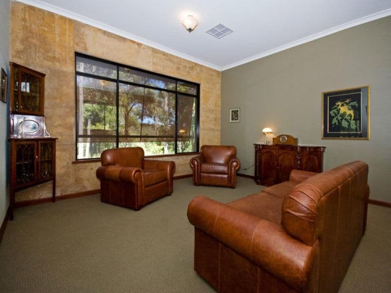 50 Dodd Road, BICKLEY WA 6076, Bickley - Thumbnail 3