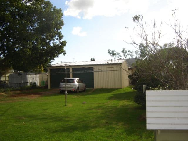 67 Hillview Avenue, NEWTOWN QLD 4350, Newtown - Thumbnail 4