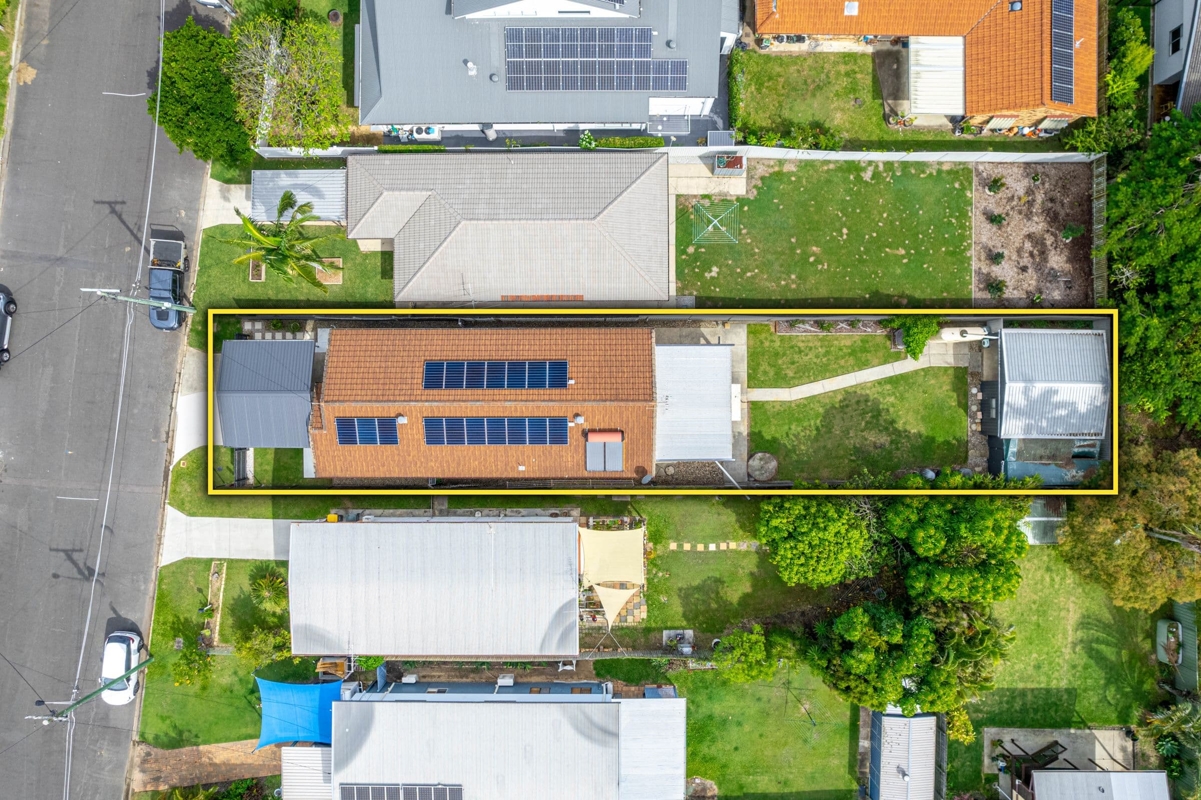 8 Central Avenue, Deagon QLD 4017, Deagon - Thumbnail 2