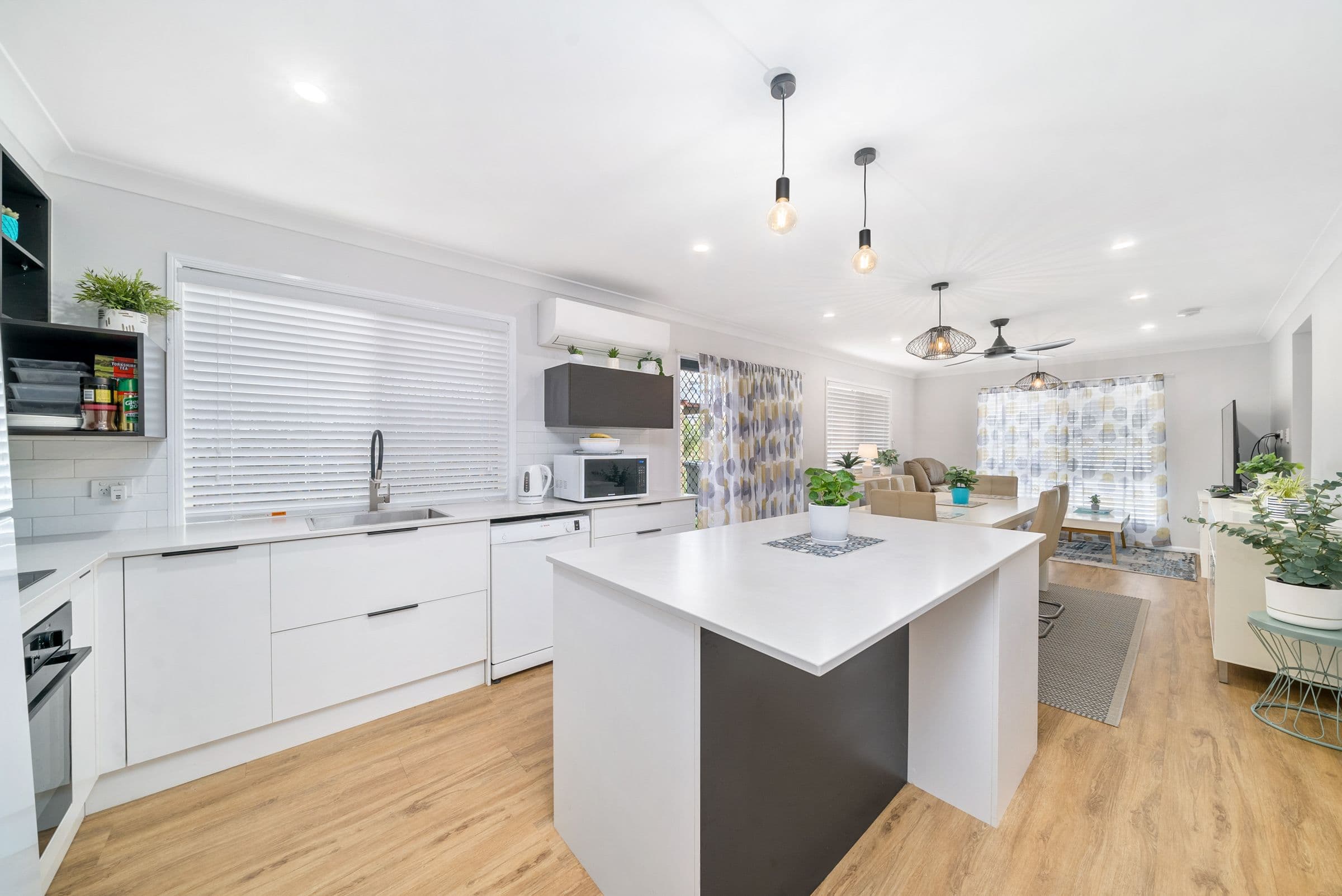 8 Central Avenue, Deagon QLD 4017, Deagon - Thumbnail 6