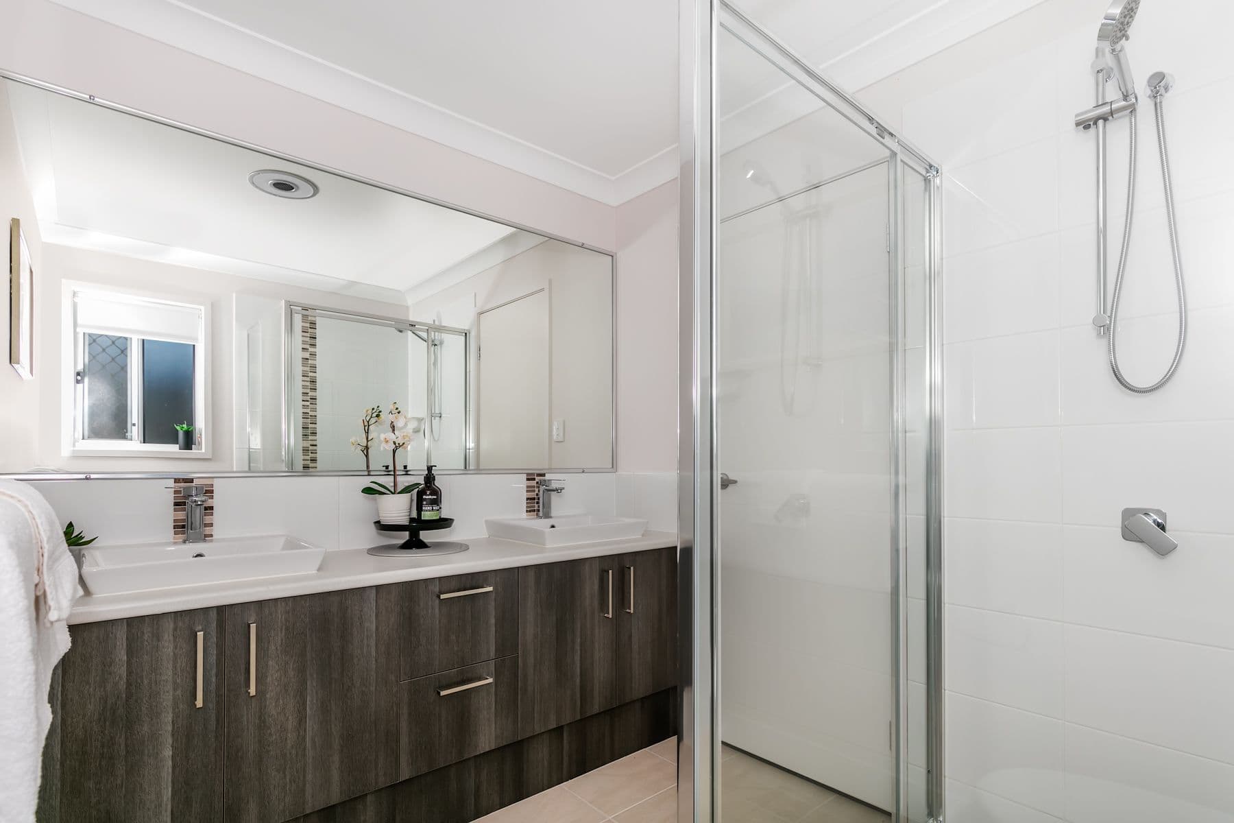 11 Mica Street, Yarrabilba QLD 4207, Yarrabilba - Thumbnail 4