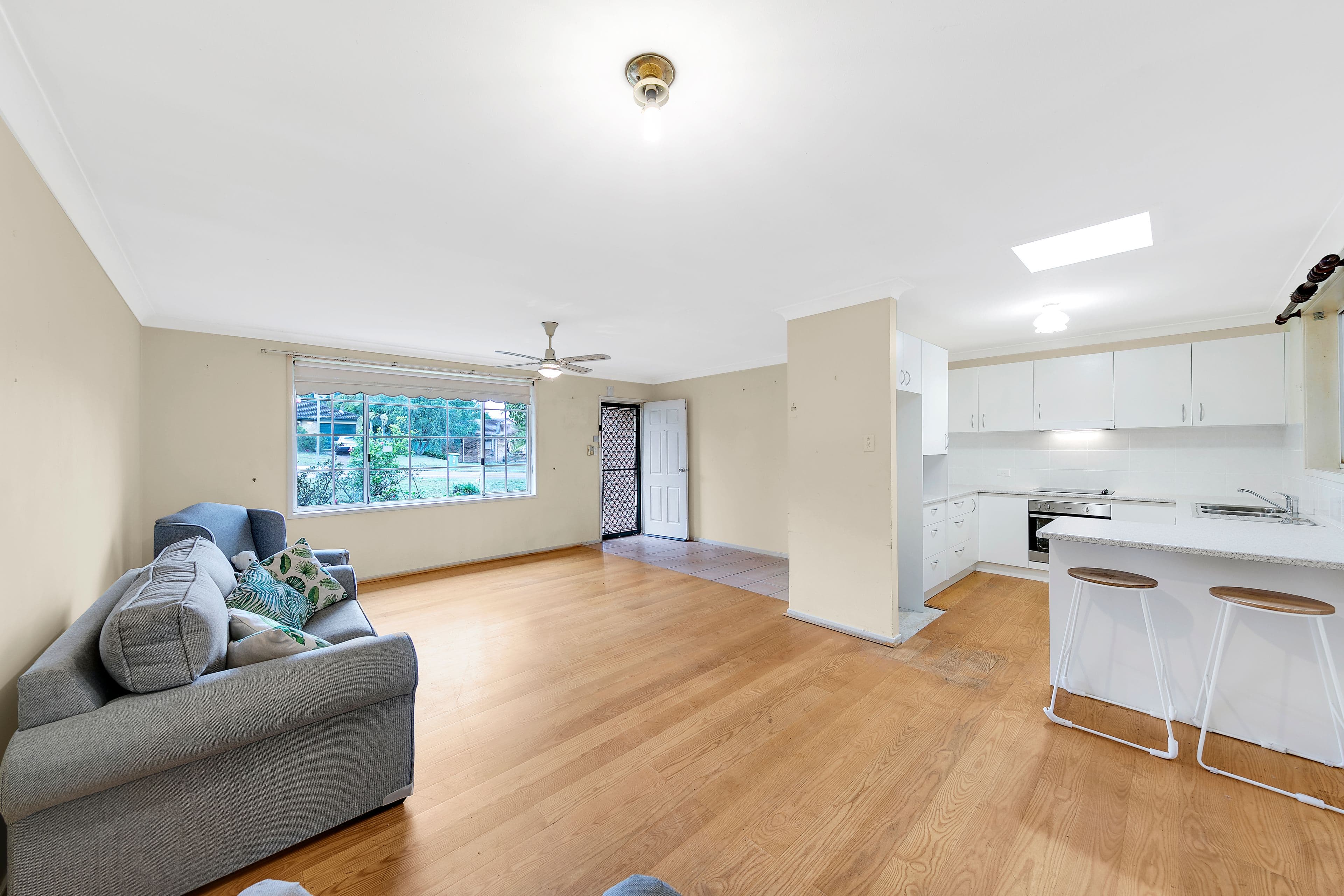 16 Rotherham Street, Bateau Bay - Image 1