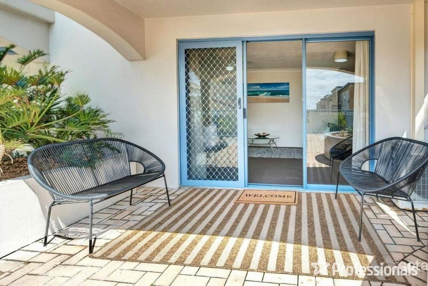 3/103-105 Frank Street, Labrador QLD 4215, Labrador - Image 1