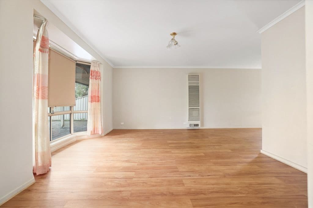 22 Ganges Court, Werribee VIC 3030, Werribee - Thumbnail 3