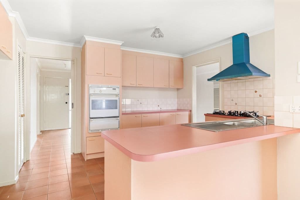 22 Ganges Court, Werribee VIC 3030, Werribee - Thumbnail 5