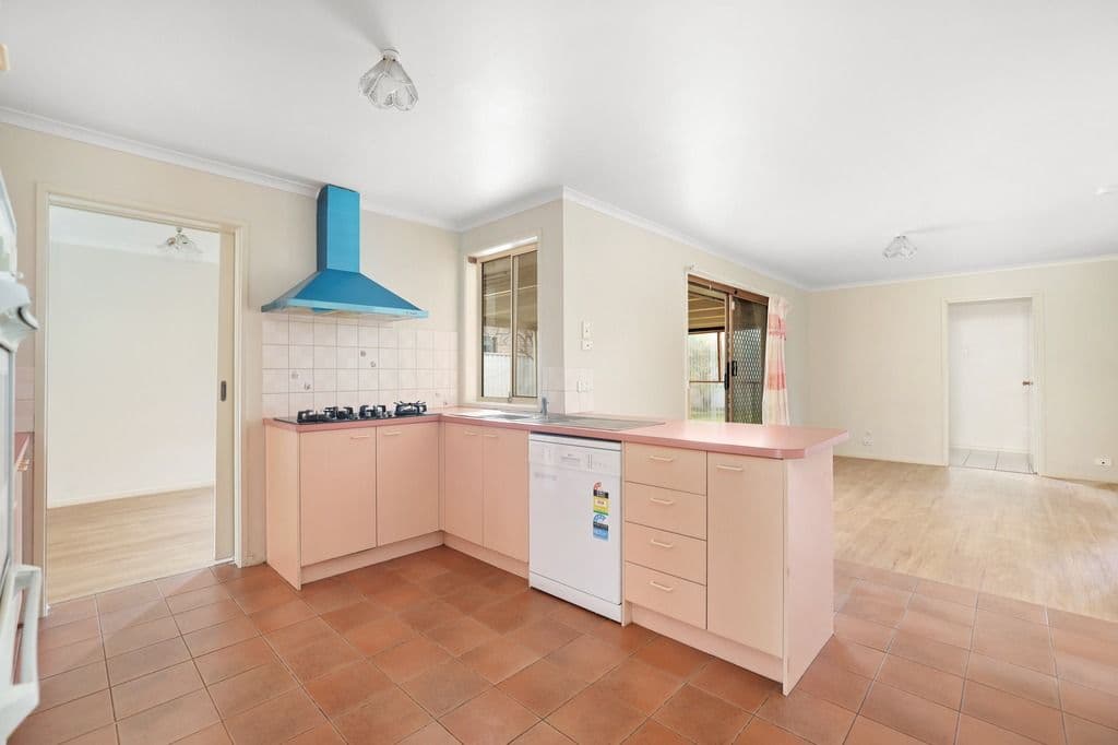 22 Ganges Court, Werribee VIC 3030, Werribee - Thumbnail 7