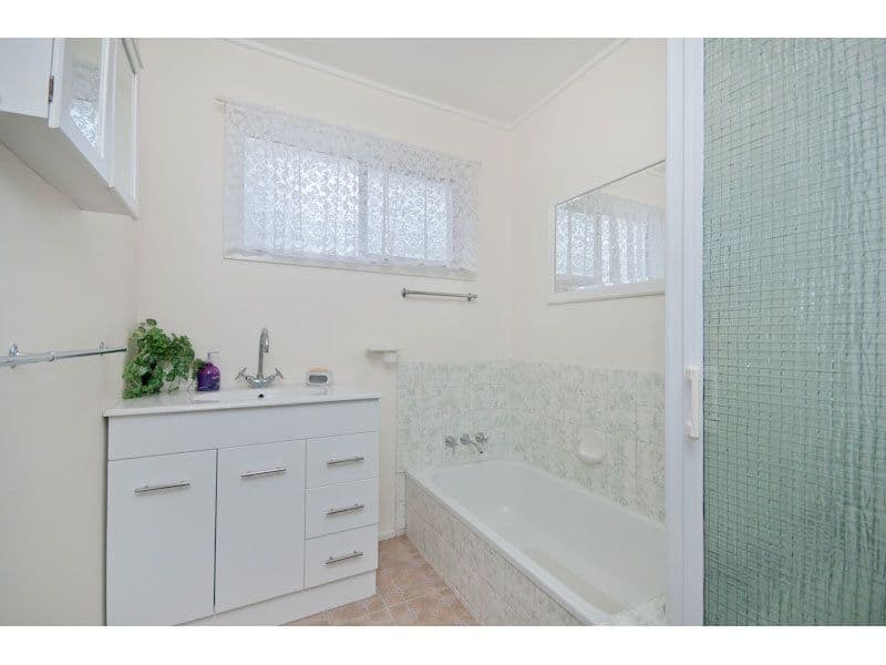 5 Babinda Street, KEPERRA QLD 4054, Keperra - Thumbnail 8