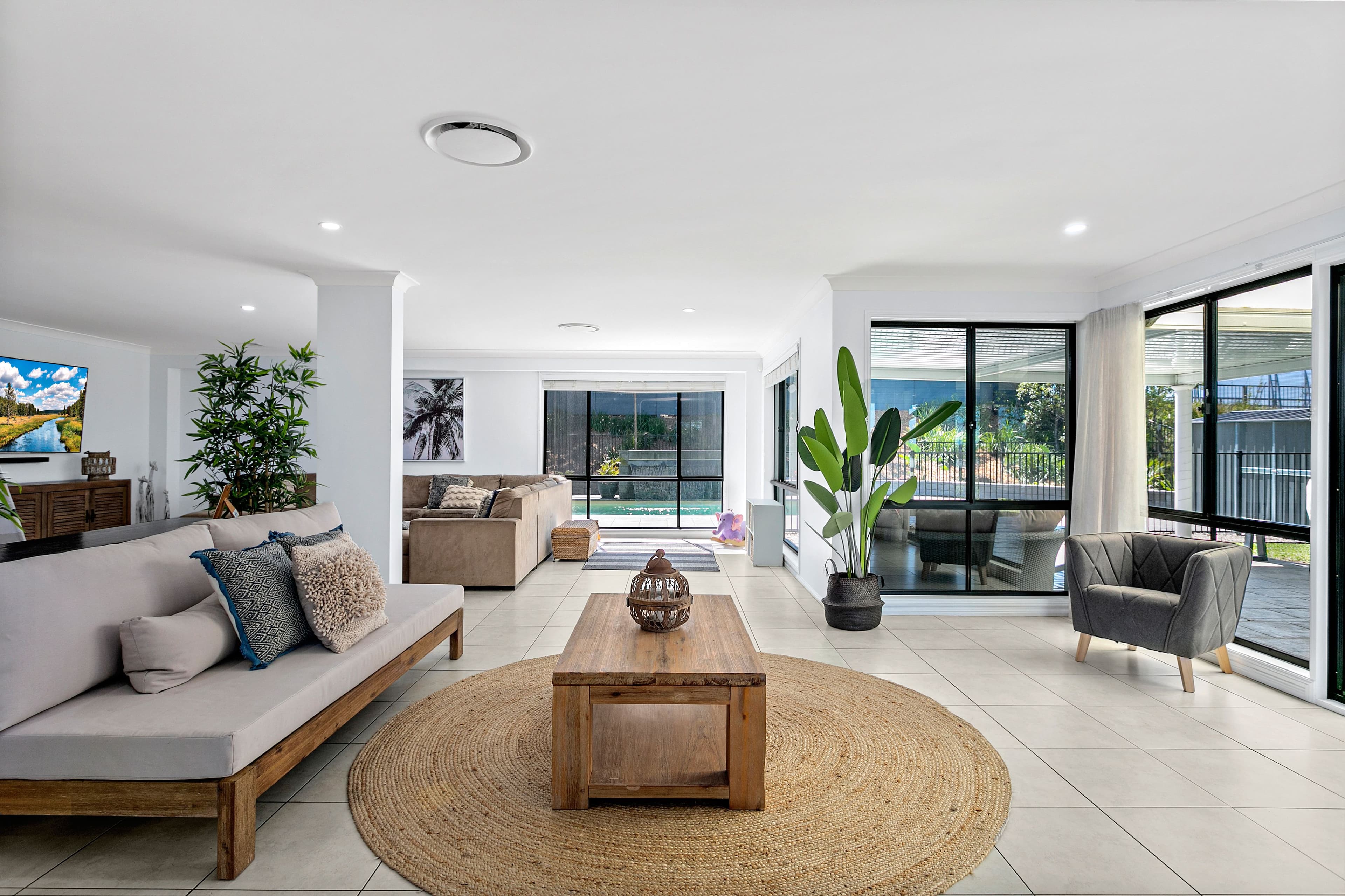 1 Wollingurry Street, Haywards Bay NSW 2530, Haywards Bay - Thumbnail 2