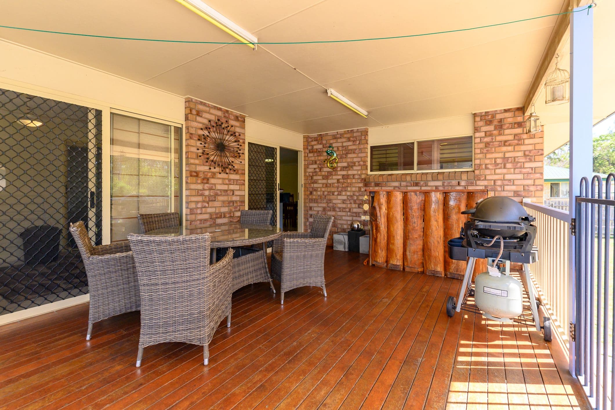 44 Col Brown Avenue, Clinton QLD 4680, Clinton - Thumbnail 4