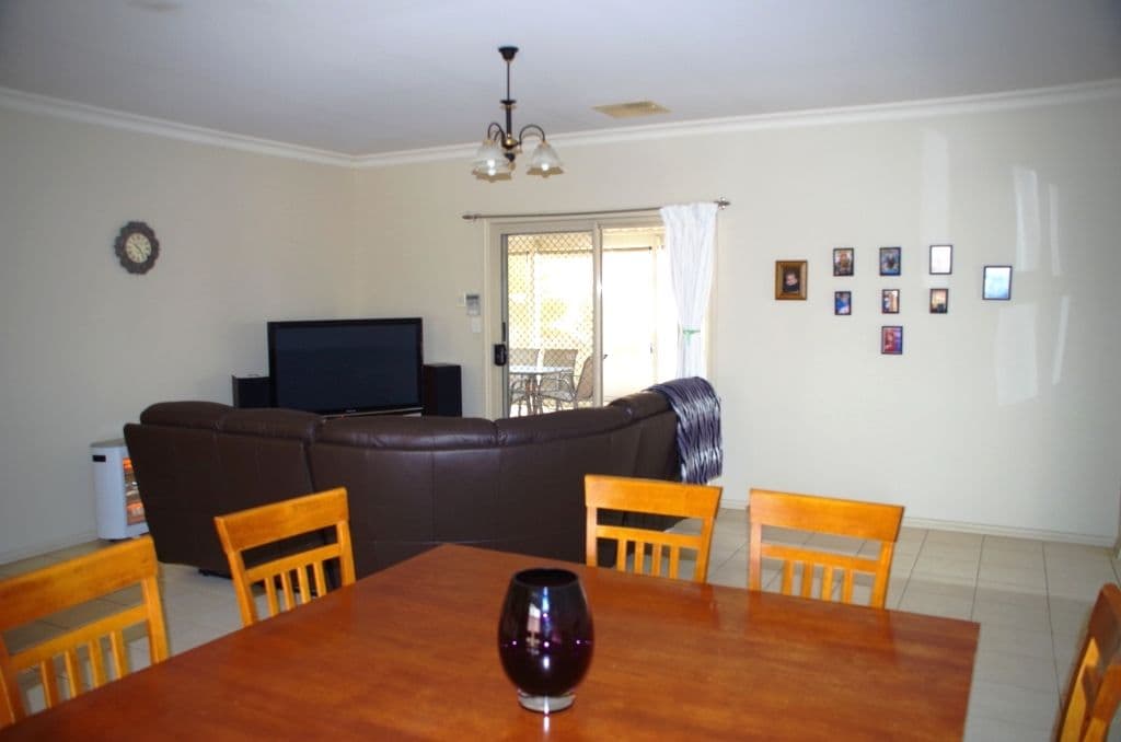 6 Flinders Street, Renmark SA 5341, Renmark - Thumbnail 3