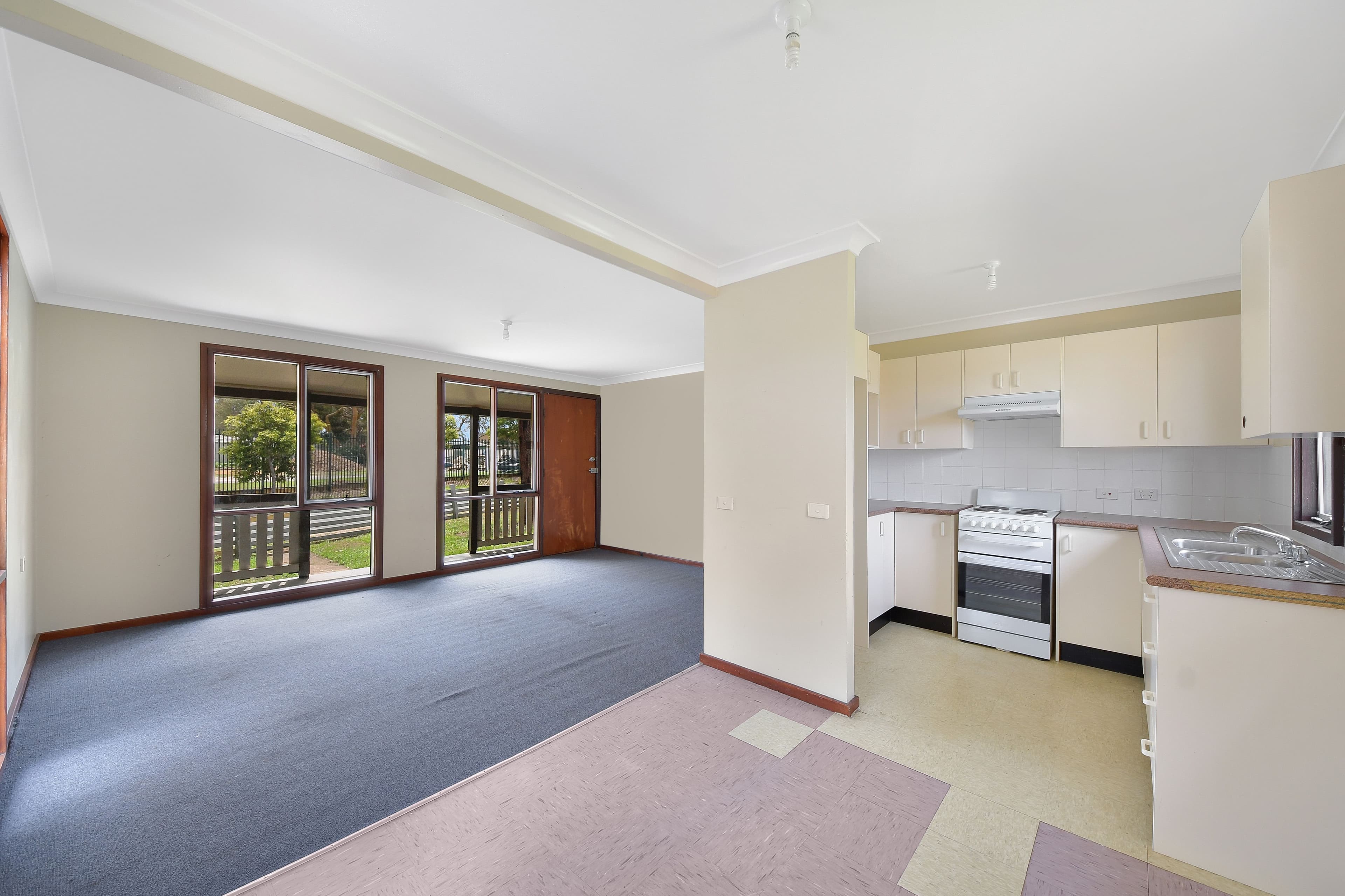 12 Burrundulla Crescent, Airds NSW 2560, Airds - Thumbnail 2