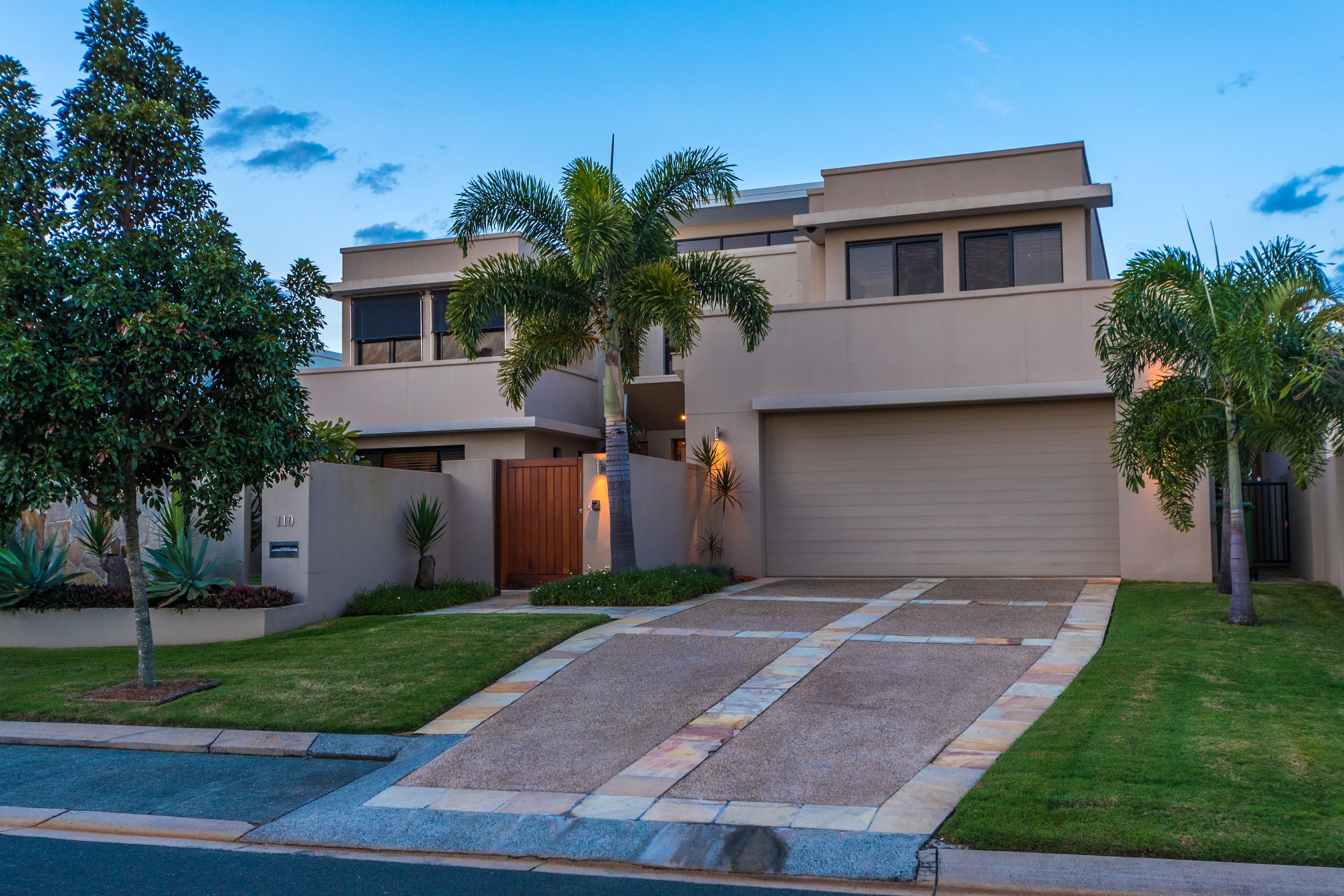 110 Sir Bruce Small Boulevard, Benowa Waters QLD 4217, Benowa - Thumbnail 7