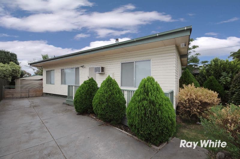 9 Damian Court, CRANBOURNE VIC 3977, Cranbourne - Image 1