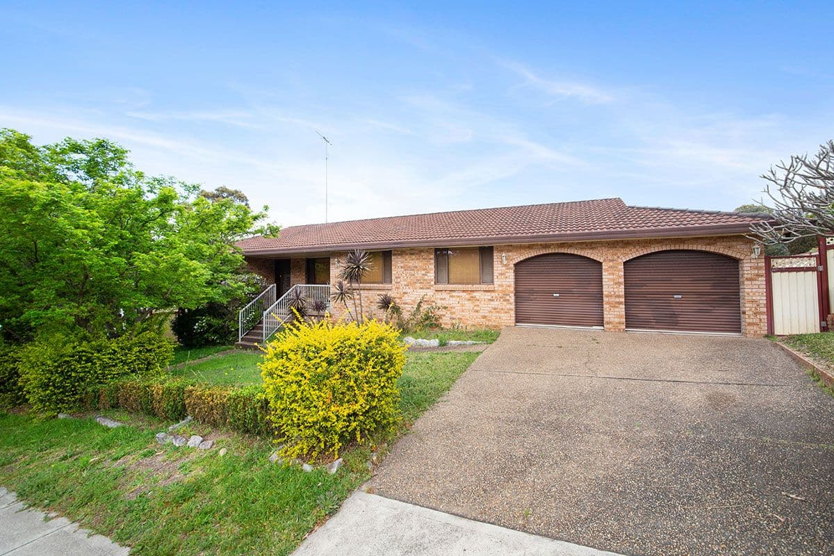 6 Heritage Drive, Illawong NSW 2234, Illawong - Thumbnail 2