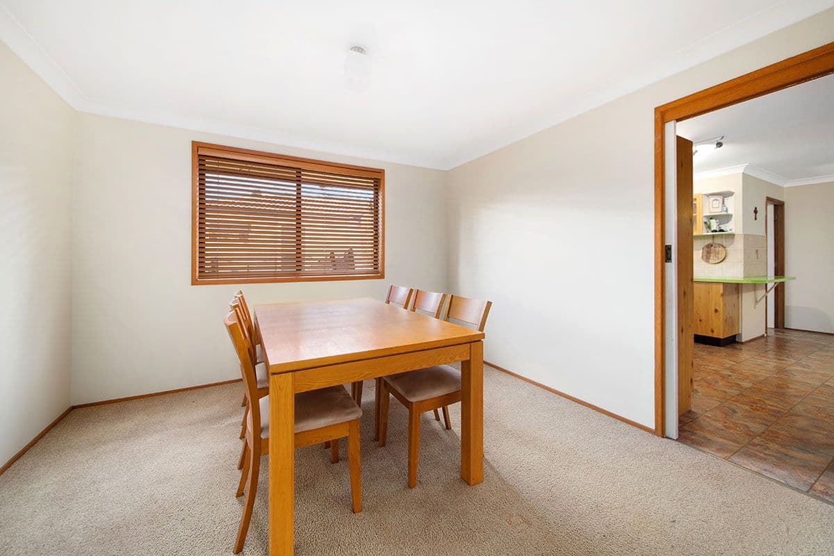 6 Heritage Drive, Illawong NSW 2234, Illawong - Thumbnail 5