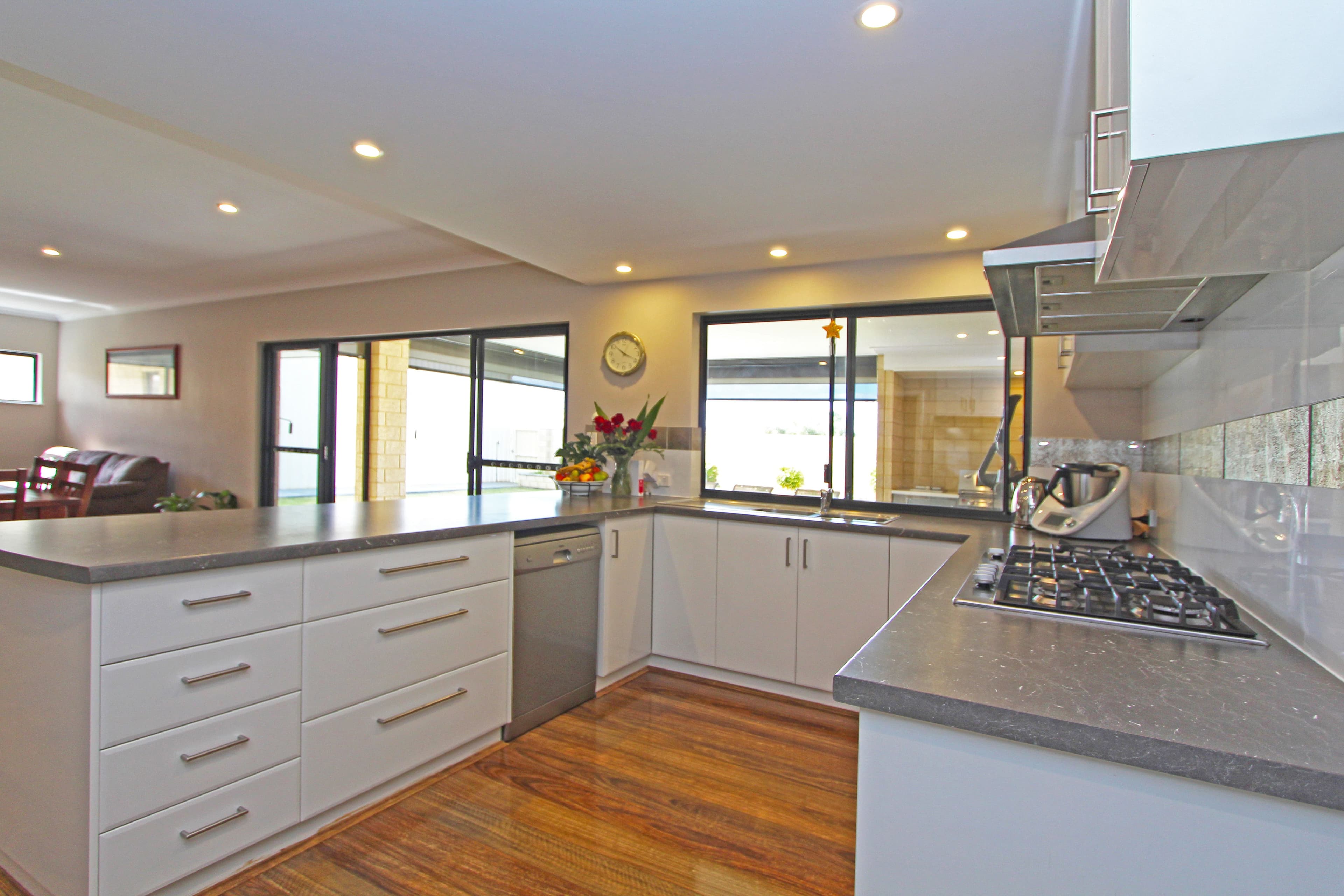 45 Lesueur Drive, Jurien Bay WA 6516, Jurien Bay - Thumbnail 3