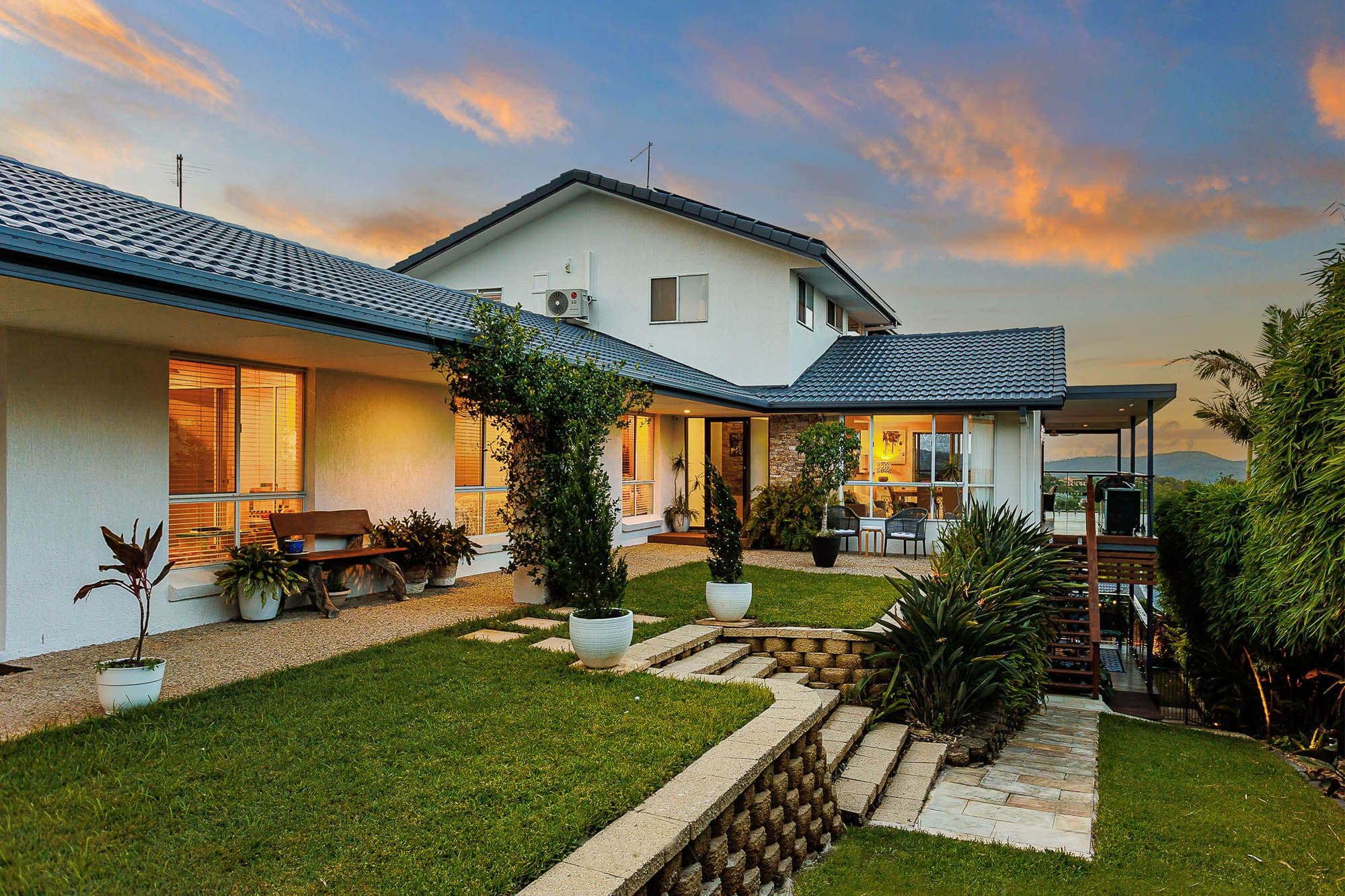 7 Macrobert Street, Highland Park QLD 4211, Highland Park - Thumbnail 2